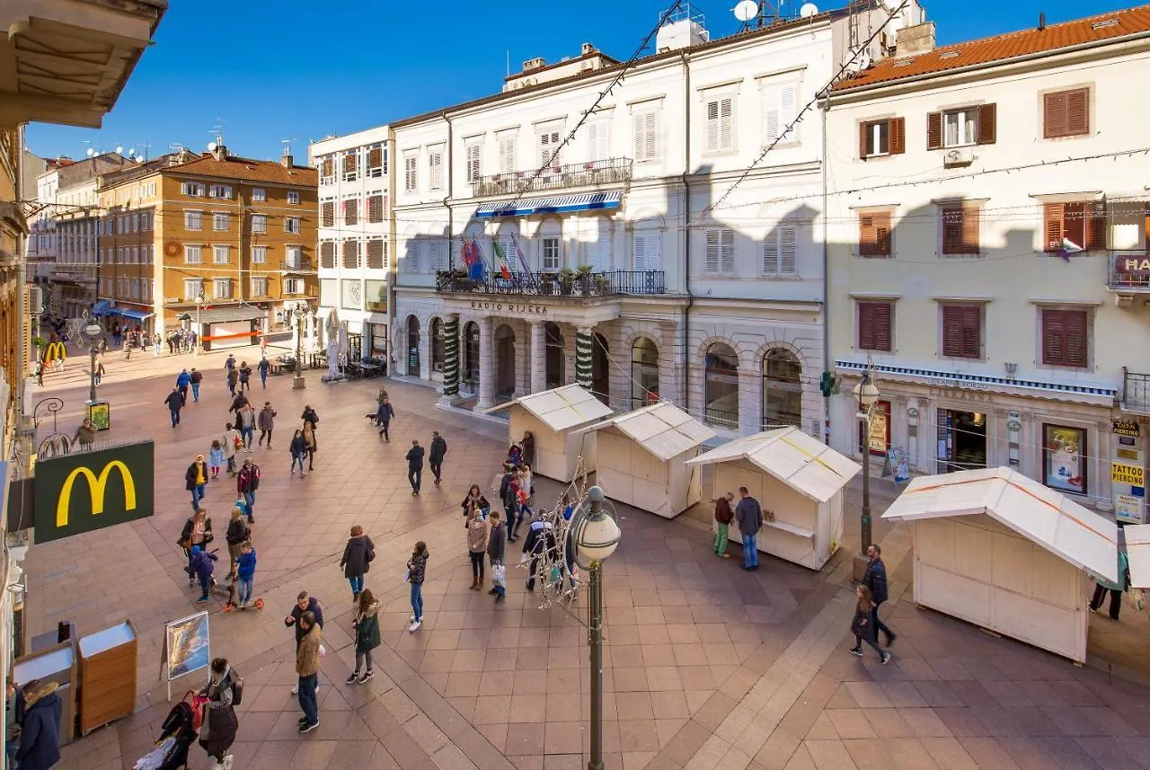 Apartamento Sweet Nest Korzo Rijeka Croacia